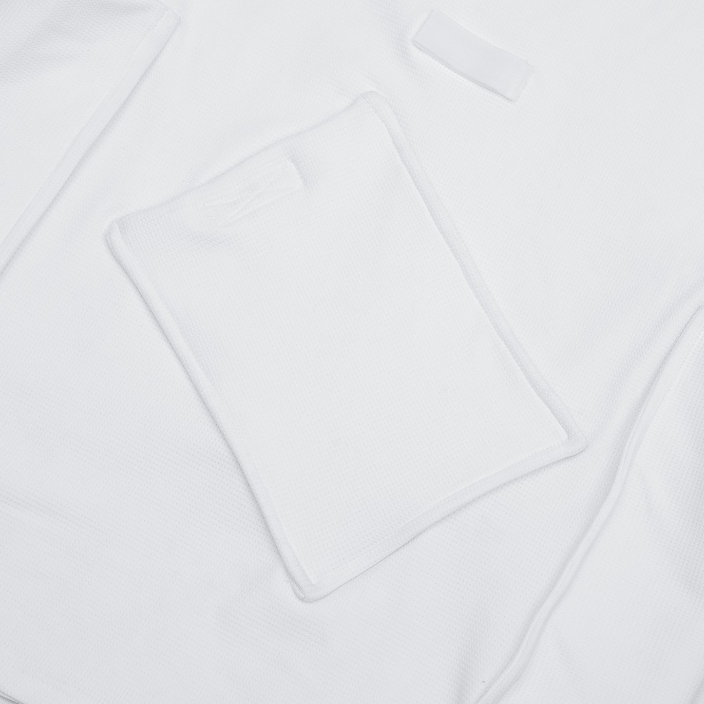 LVAD HeartMate Men’s Shirt with Slanted Controller Pocket – White